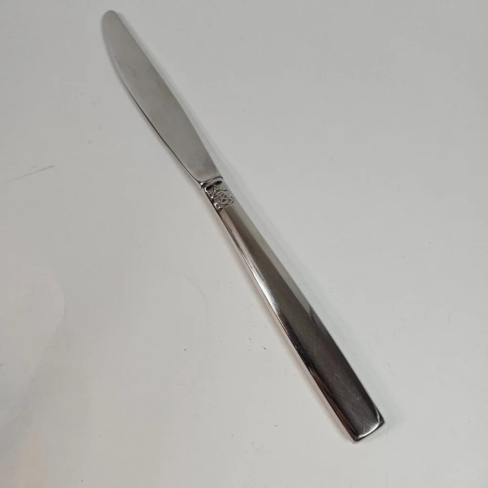 Oneida Melissa Stainless Flatware 5 Piece Settings Forks Spoons Knife Set‎ of 2